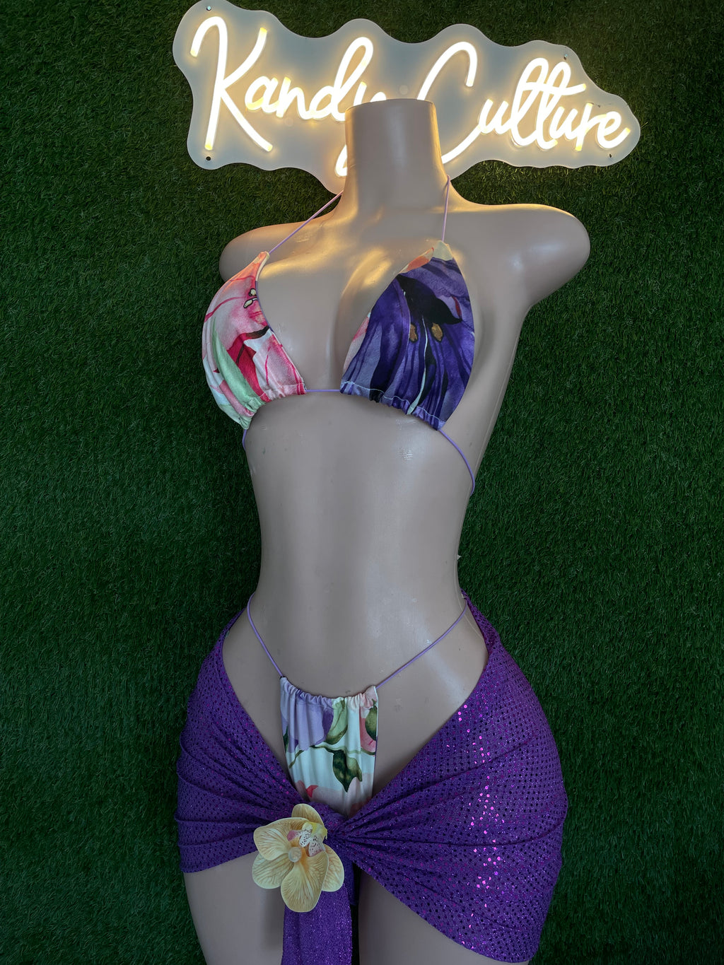 flora set ready to ship